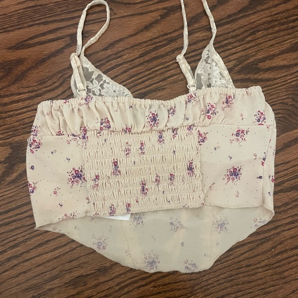 Urban outfitters built in Bralet cropped tank - Picture 3 of 3